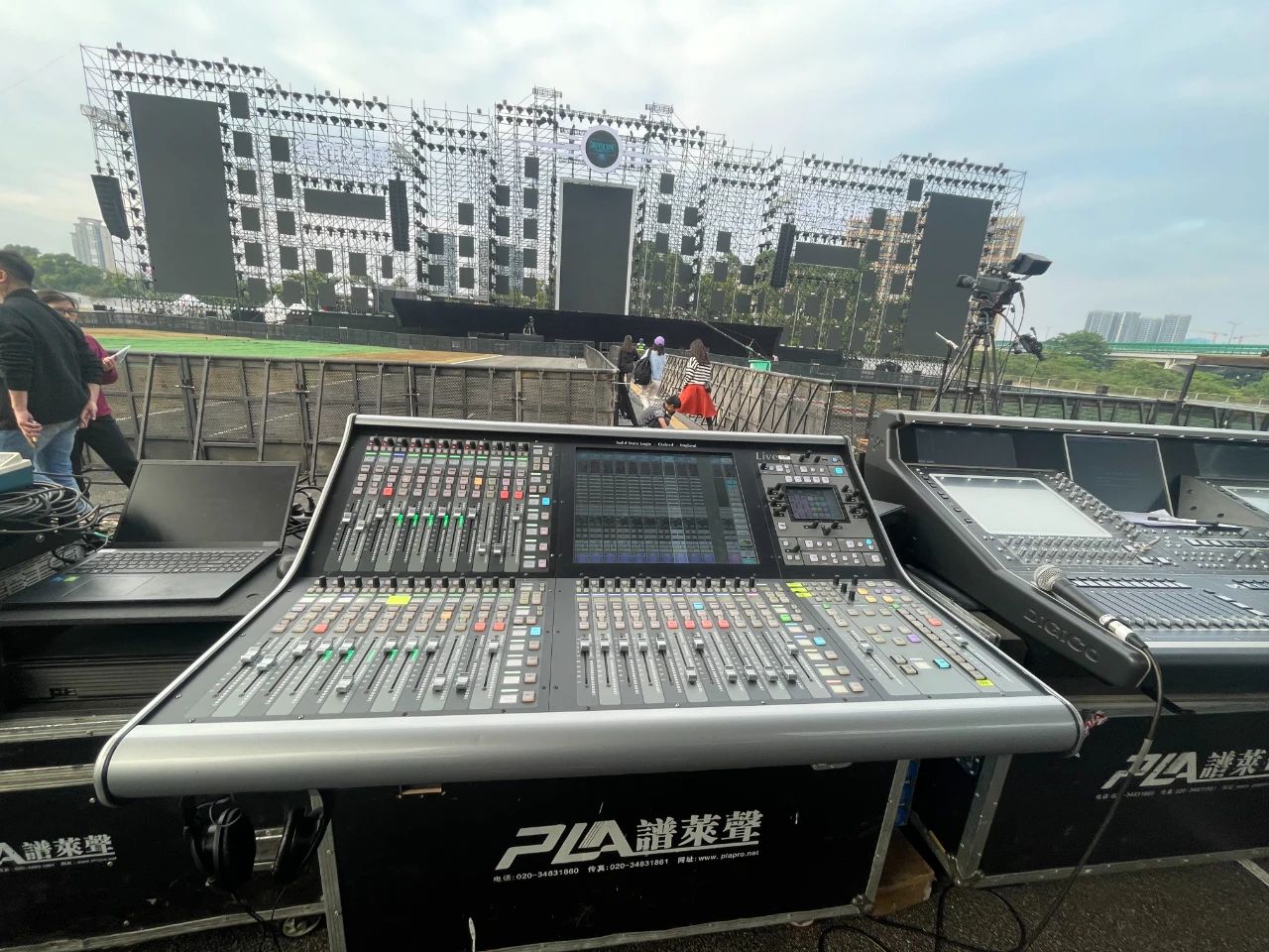 b74ffac0ef85f106fa372b1306a293c9.jpg b74ffac0ef85f106fa372b1306a293c9.jpg